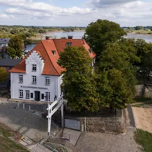 Hotel Zollenspieker Fährhaus ****