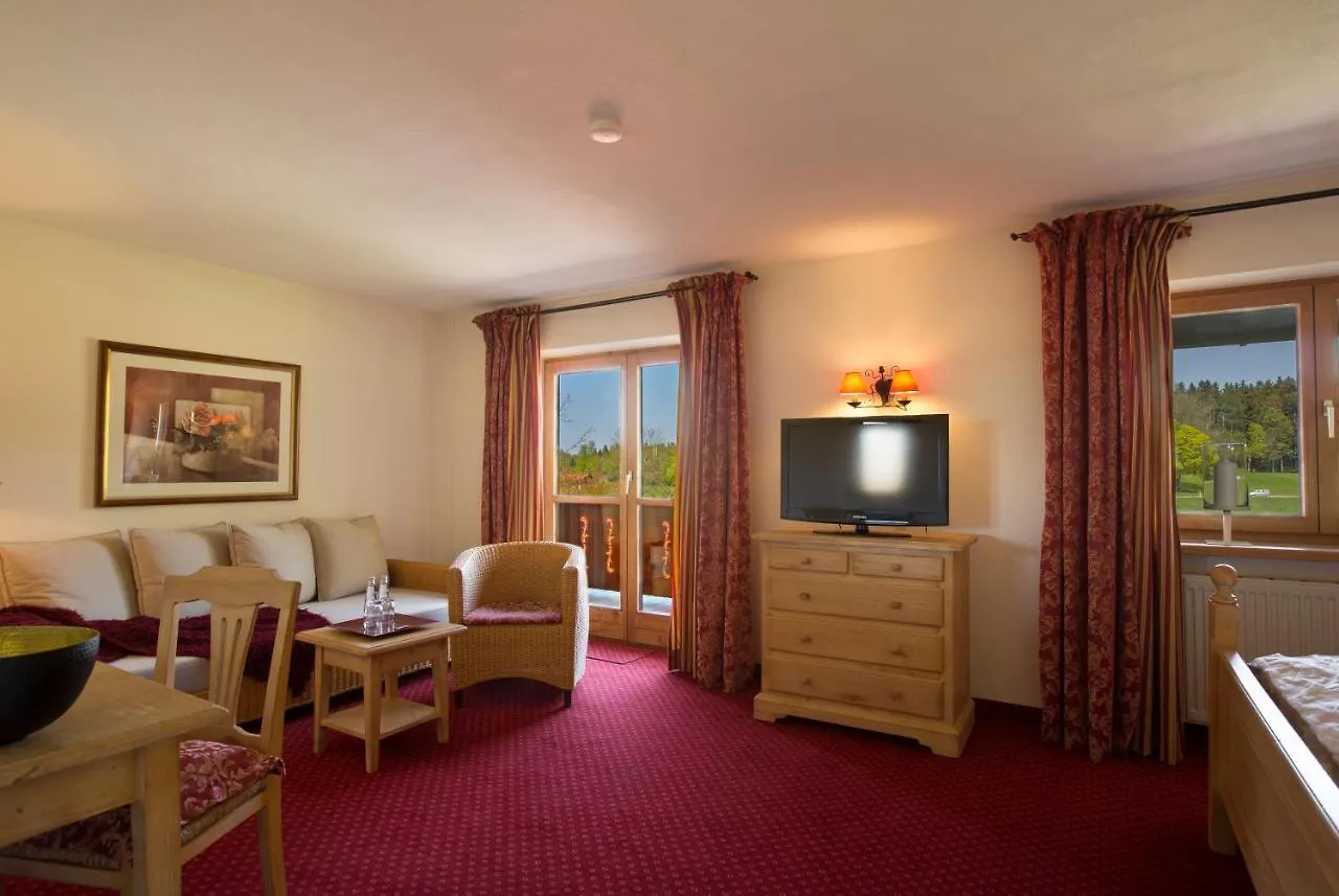 Hotel Kapler Alm Waakirchen
